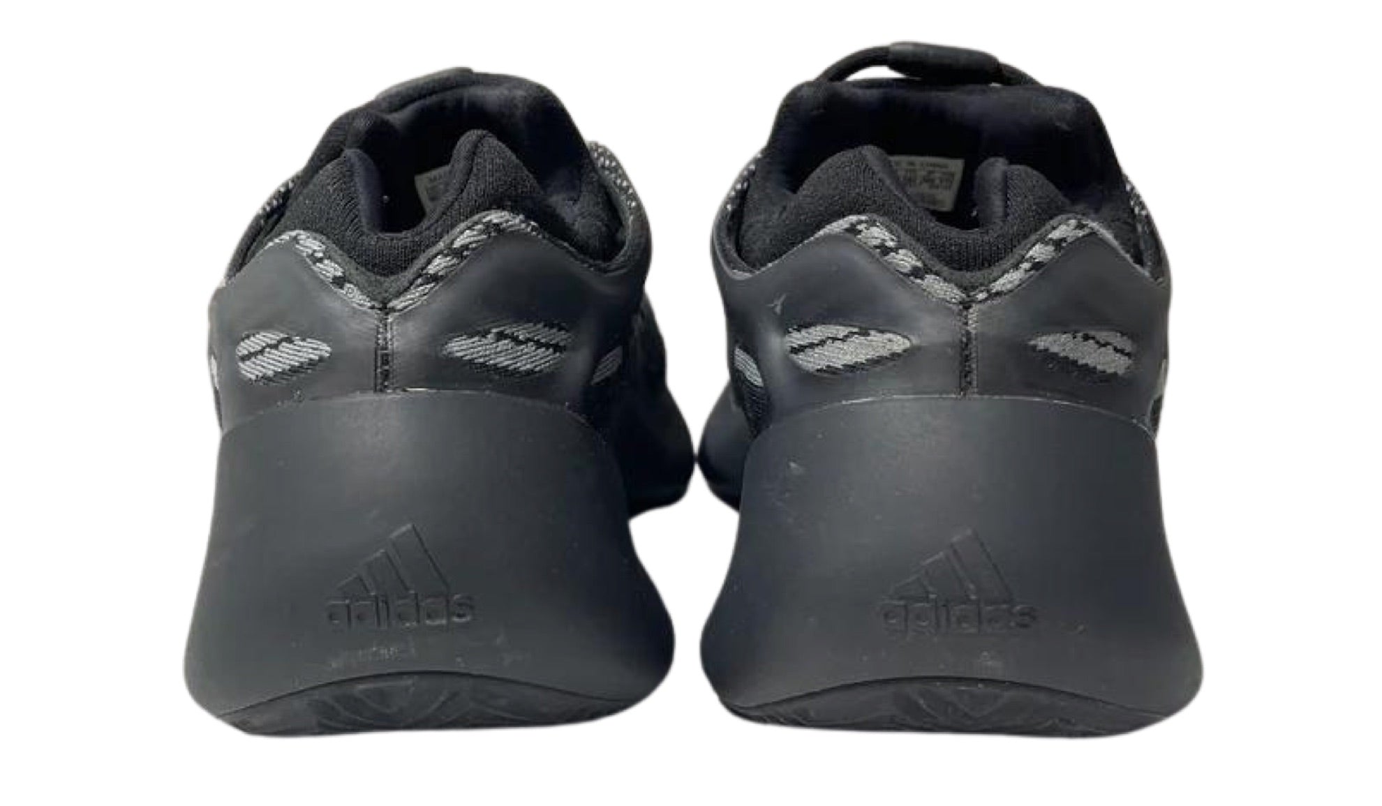 Used Yeezy 700 V3 Dark Glow