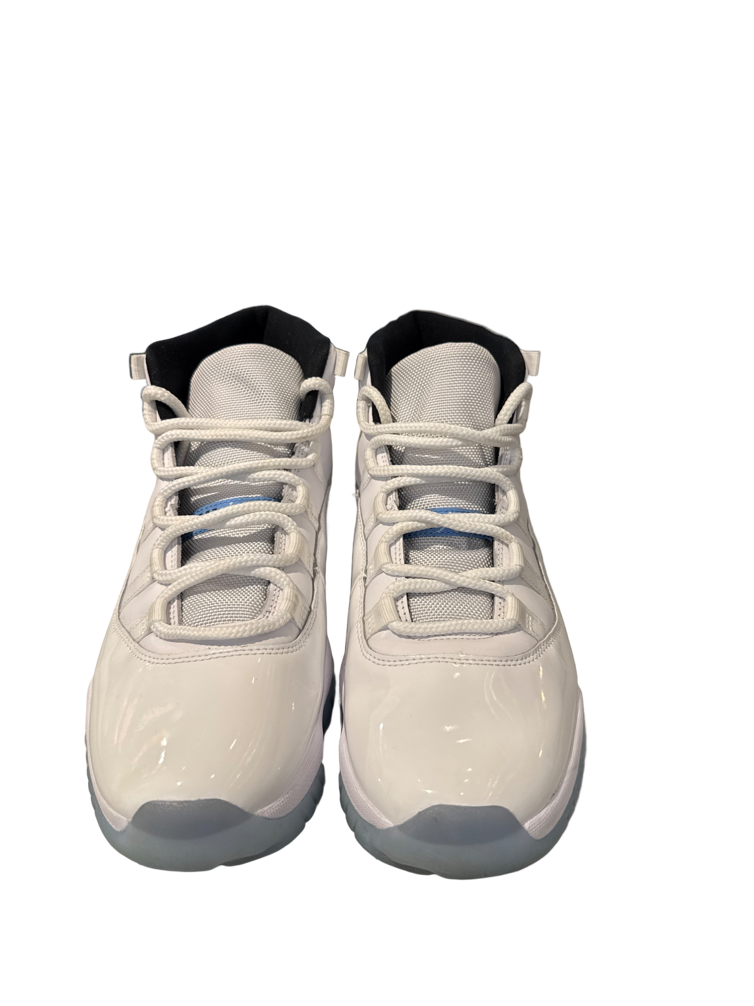 Used Jordan 11 Retro Legend Blue (2024)
