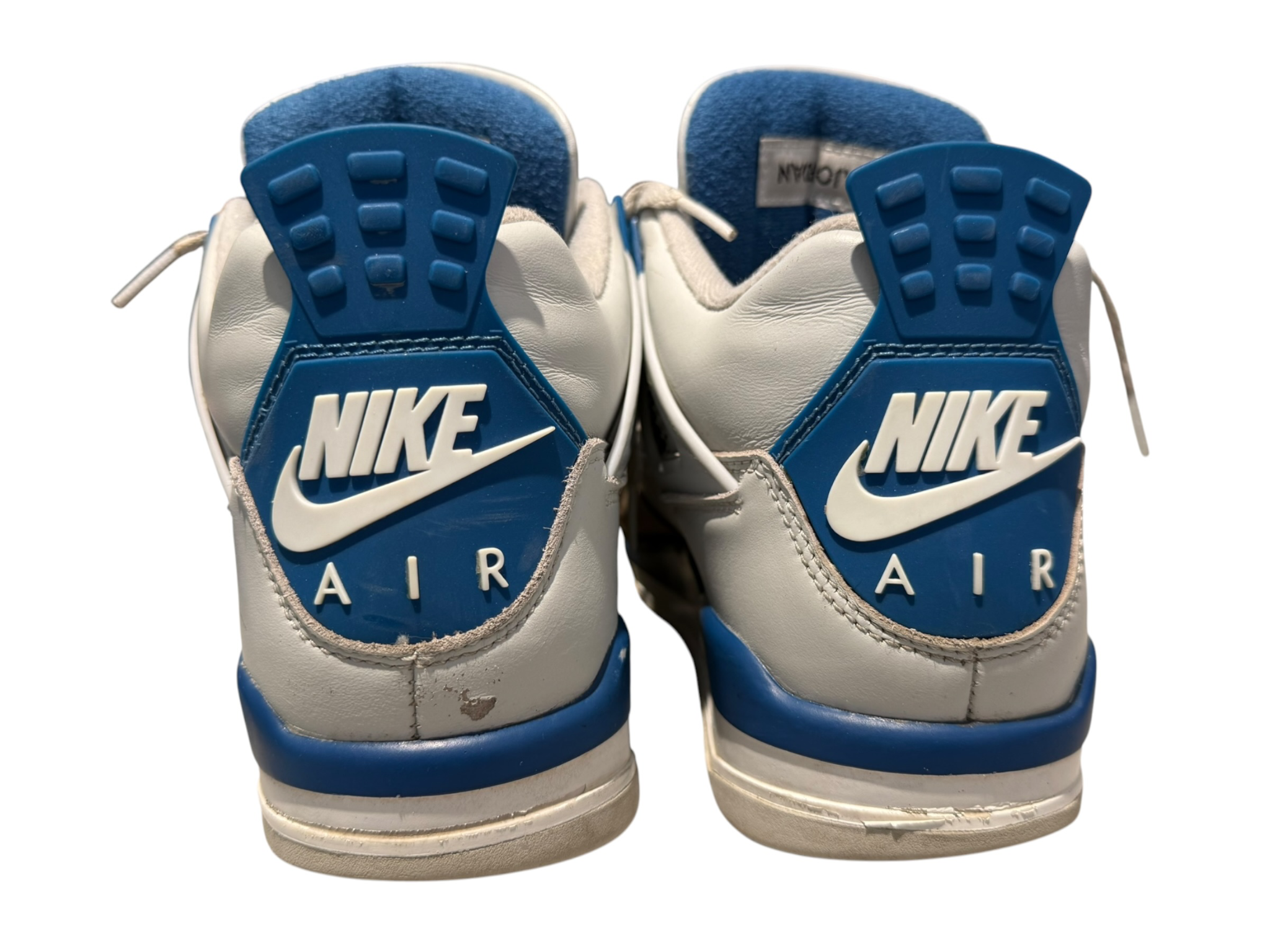 Used Jordan 4 Retro Military Blue (2024)