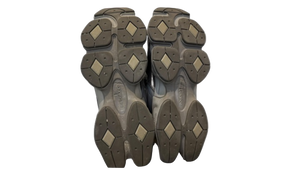 Used New Balance 9060 Magnet