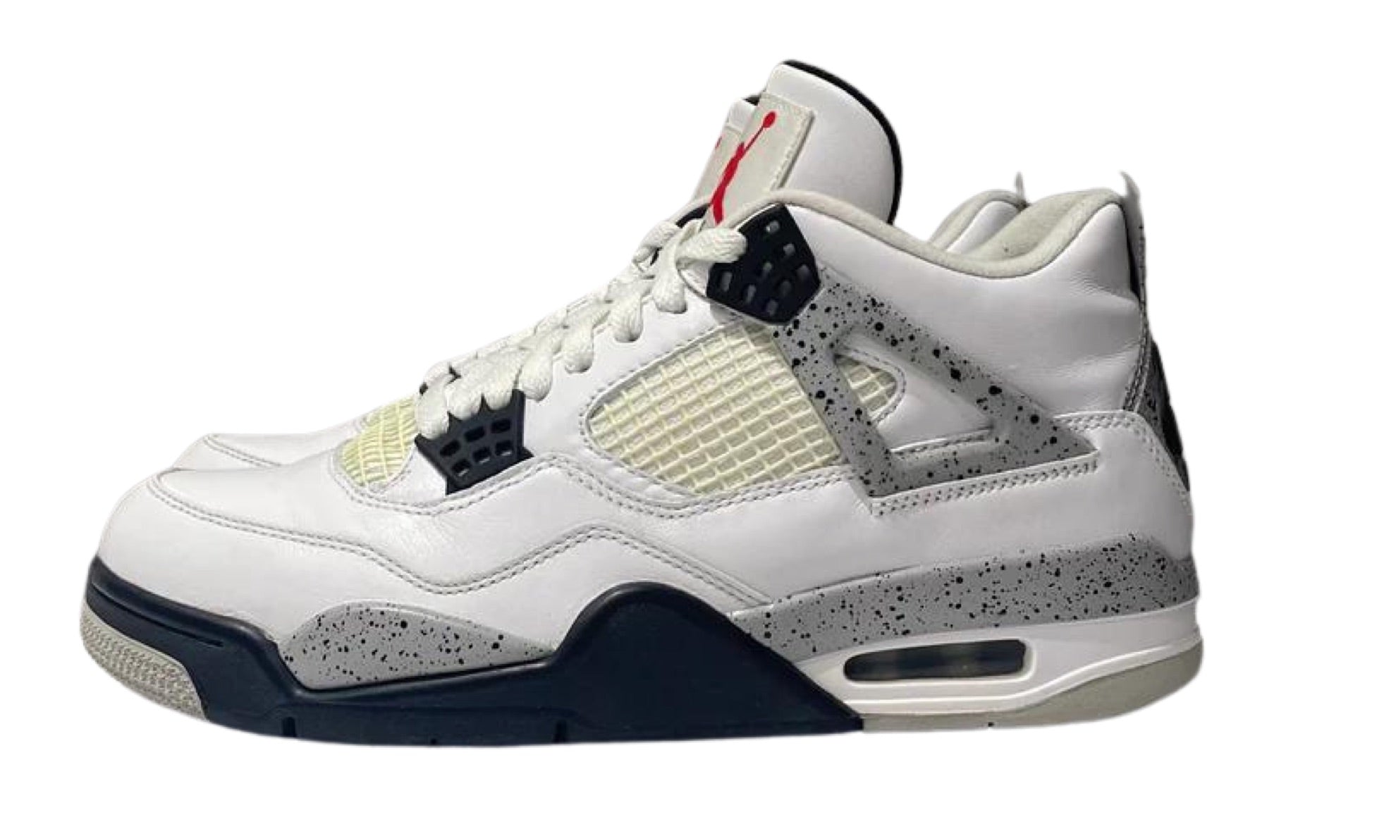 Used Jordan 4 Retro
White Cement