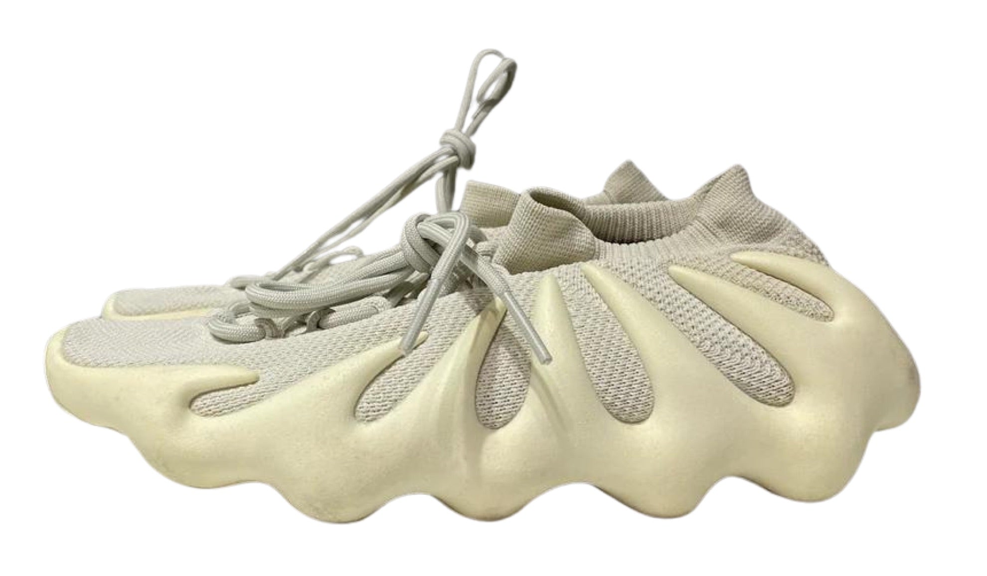 Used yeezy 450 cloud white