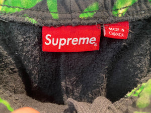 Supreme Used Supreme glowing skull shorts - 529261815
