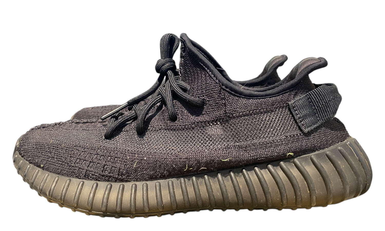 Used adidas Yeezy Boost 350 V2 Onyx (2022/2023) (HQ4540) - HYPEBEASTBALTICS hypebeastbaltics Used adidas Yeezy Boost 350 V2 Onyx (2022/2023) (HQ4540) - HYPEBEASTBALTICS hypebeastbaltics