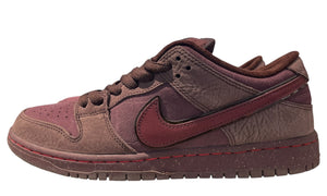 Nike Used SB Dunk Low City Of Love Burgundy Crush - FN0619-600