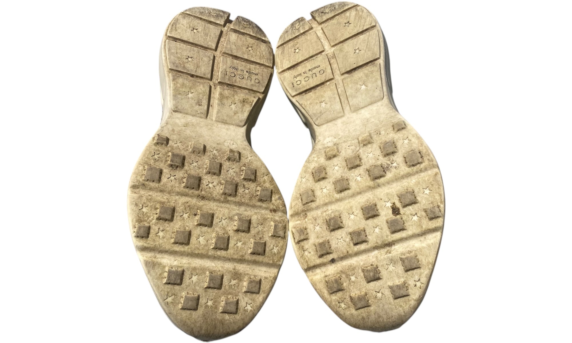 Gucci Used Gucci Ivory Leather Rhyton Logo Sneaker - test