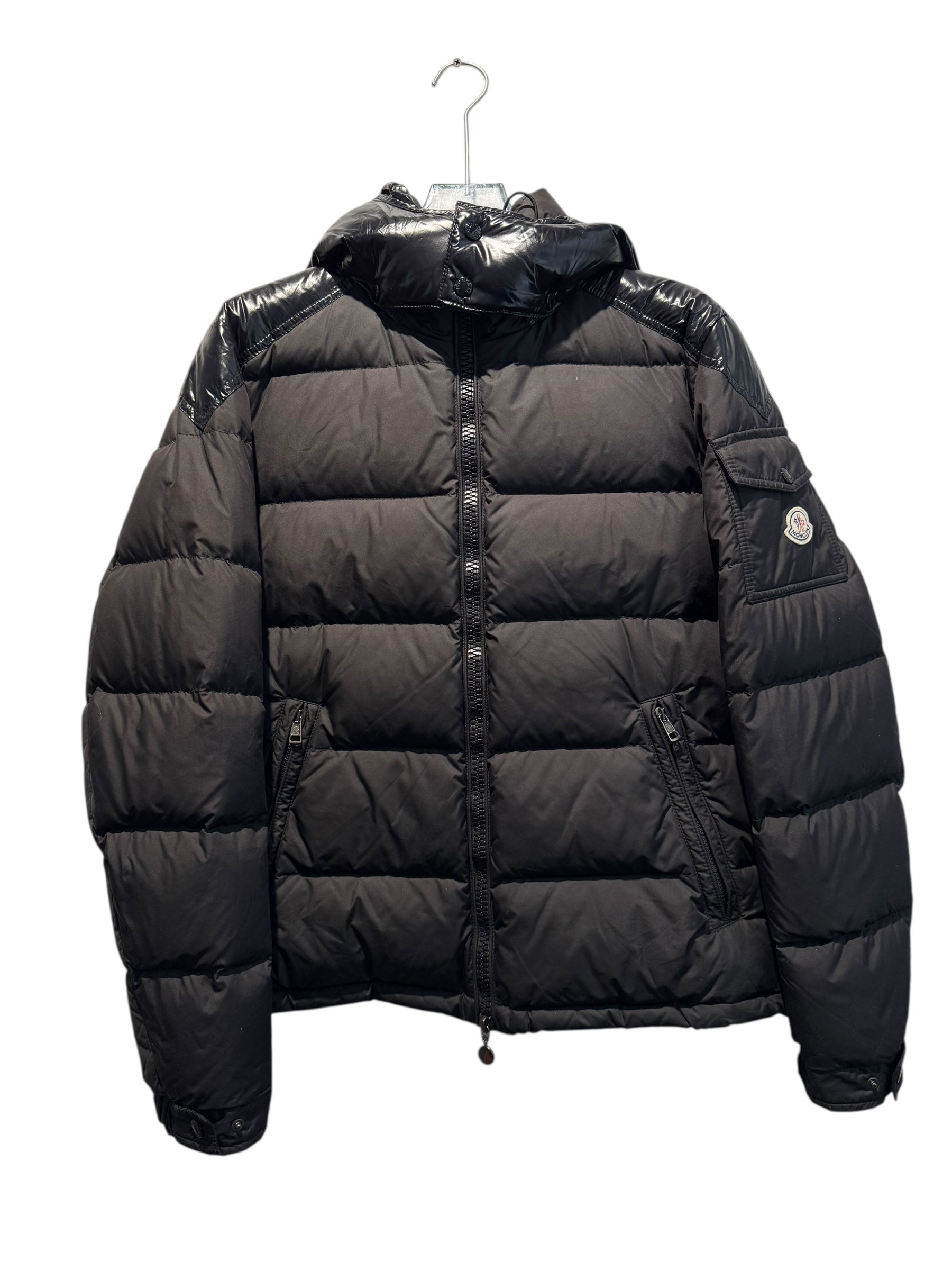 Moncler Used Moncler Chevalier Jacket Black - 1211251607