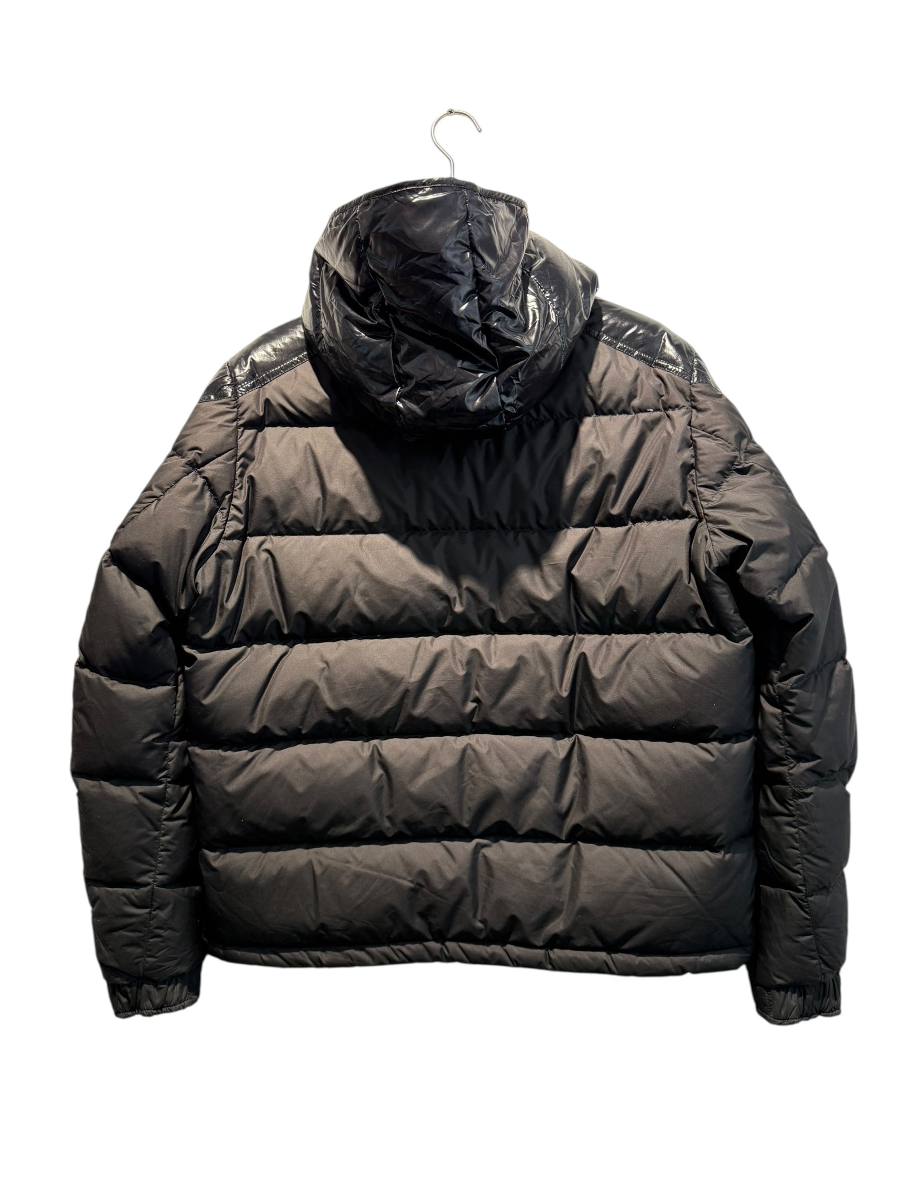 Moncler Used Moncler Chevalier Jacket Black - 1211251607
