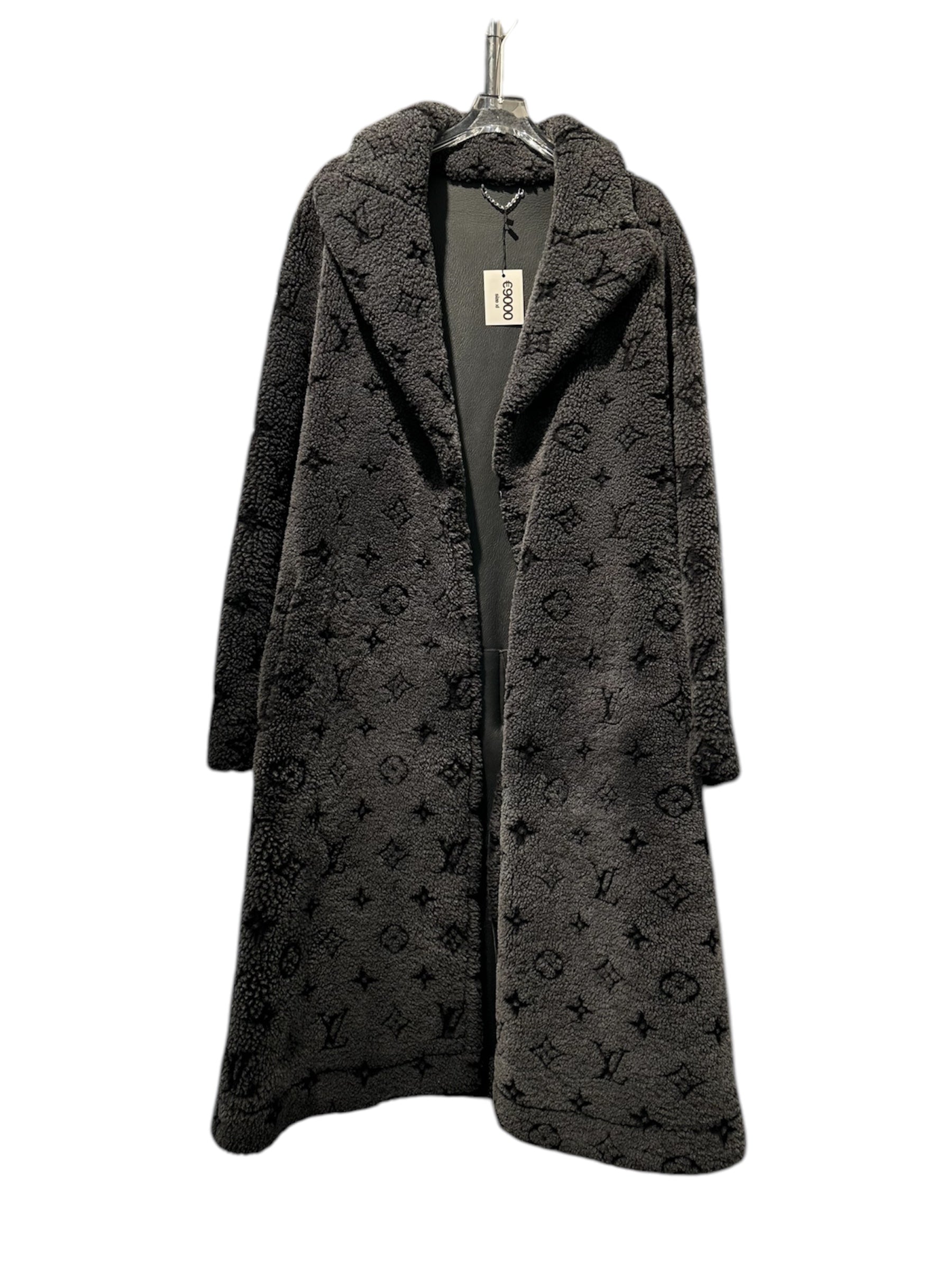 Used Louis Vuitton 2019 LV Monogram Overcoat