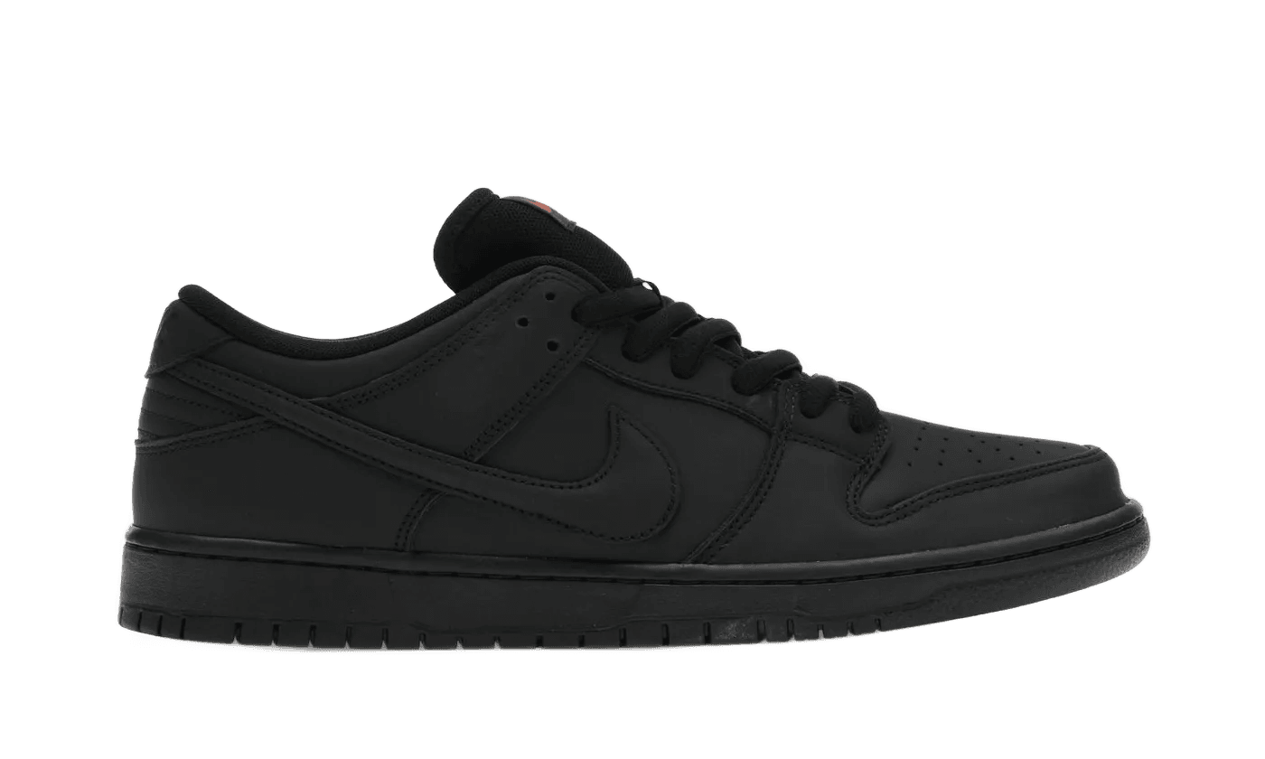 SB Dunk Low Pro Triple Black - FJ1674-001
