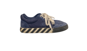 Off-White Used Off-white vulcanized low top navy sneakers - 224251502