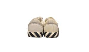 CP company Used Off white vulcanized low top white canvas - 224251502