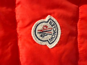 Moncler Used Moncler vest red vintage - 602251228