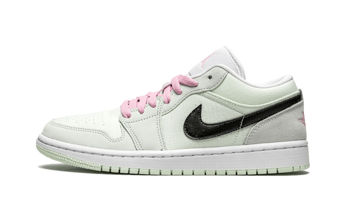 Jordan 1 Low SE Barely Green (Women's)