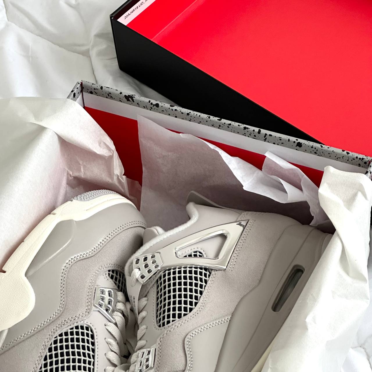 Jordan 4