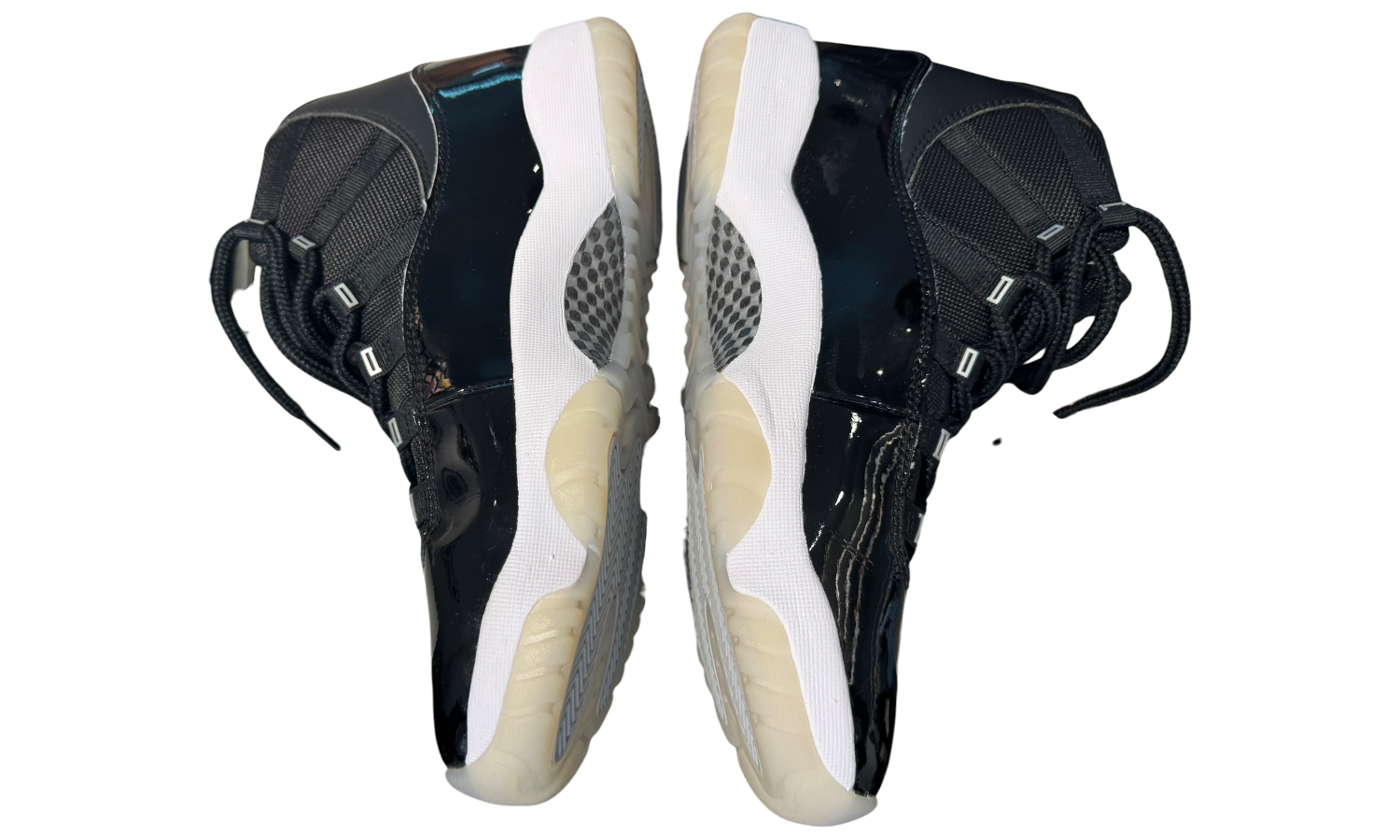Used Jordan 11 Retro Jubilee 25th Anniversary