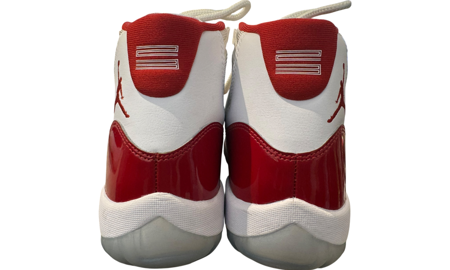 Used Jordan 11 Retro Cherry (2022)