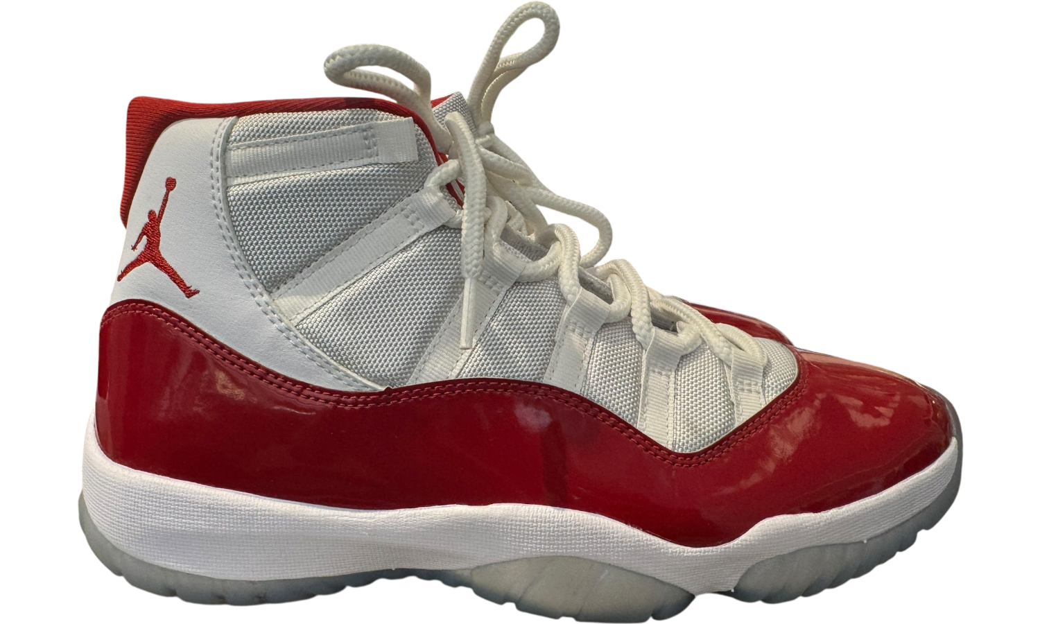 Used Jordan 11 Retro Cherry (2022)