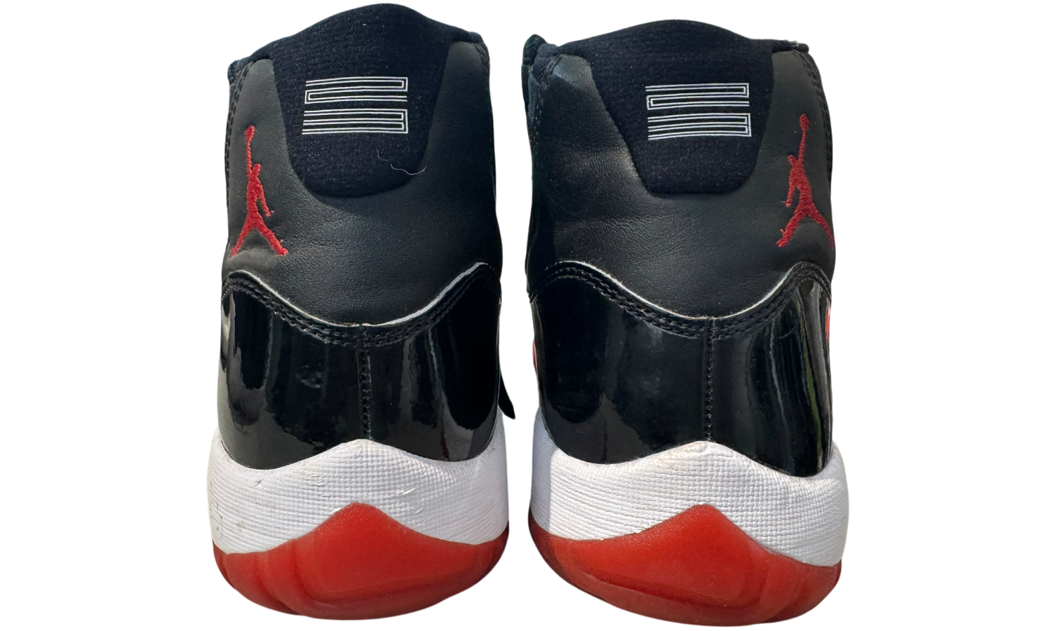 Used Jordan 11 Retro Playoffs Bred (2019)