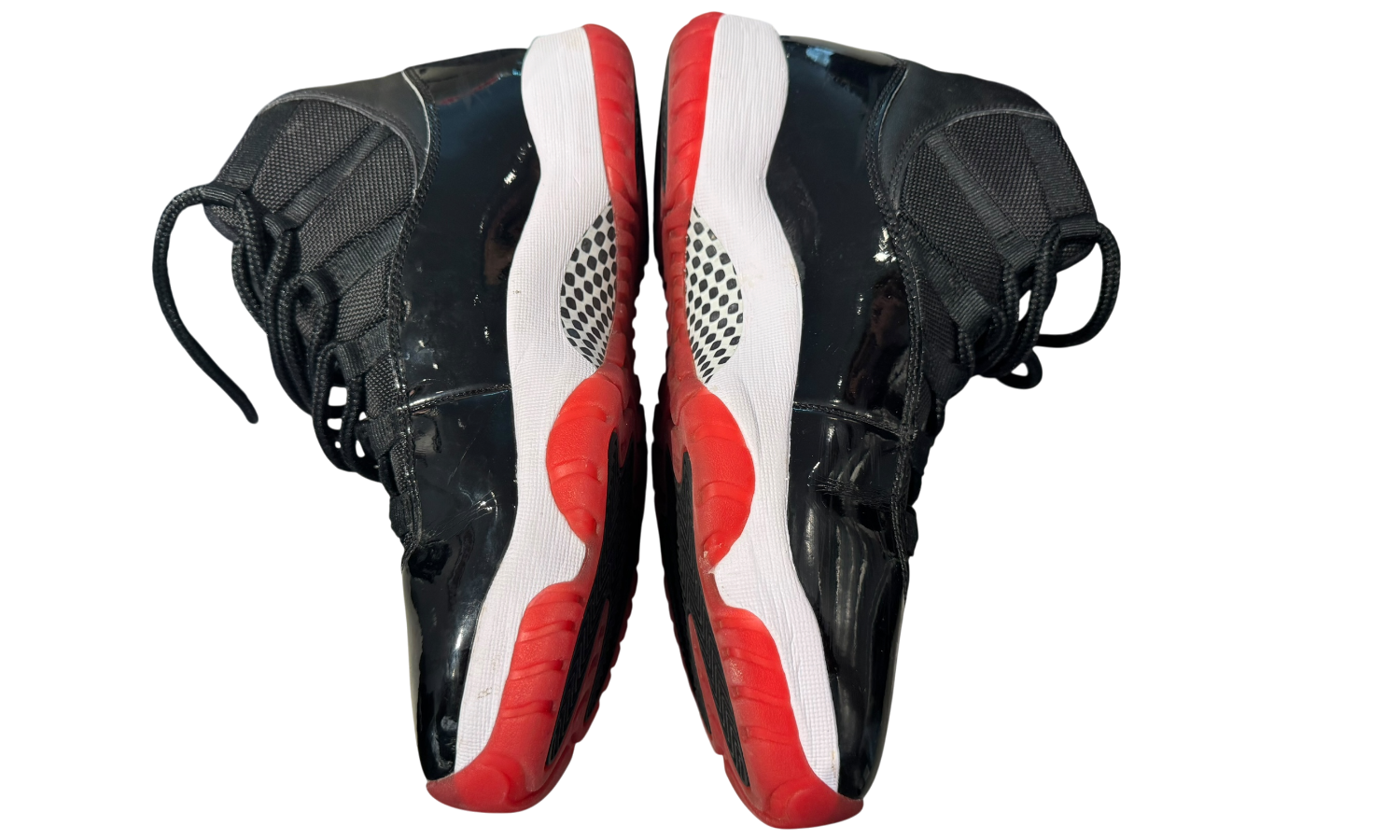 Used Jordan 11 Retro Playoffs Bred (2019)