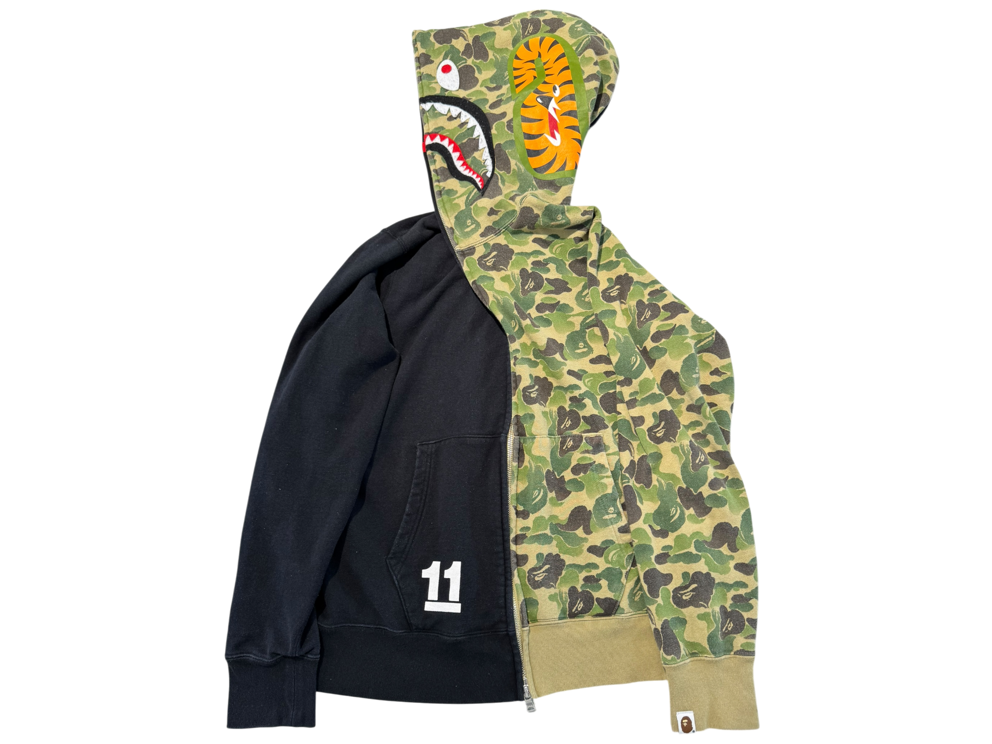 Used A BATHING APE BAPE Shark Hoodie Black/Brown Camo