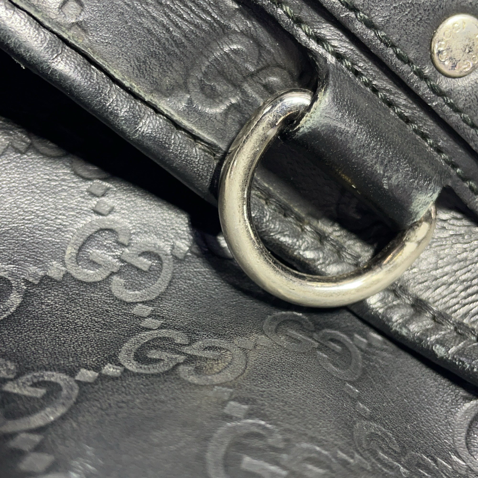 Used Gucci Black Leather GG "Guccissima" Messenger Bag