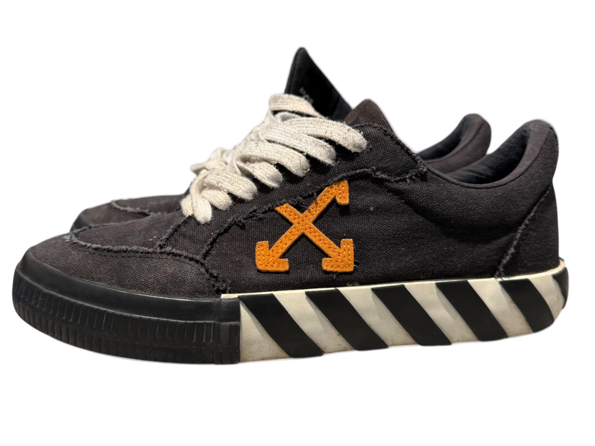 Used OFF-WHITE Vulc Low Top Black Orange