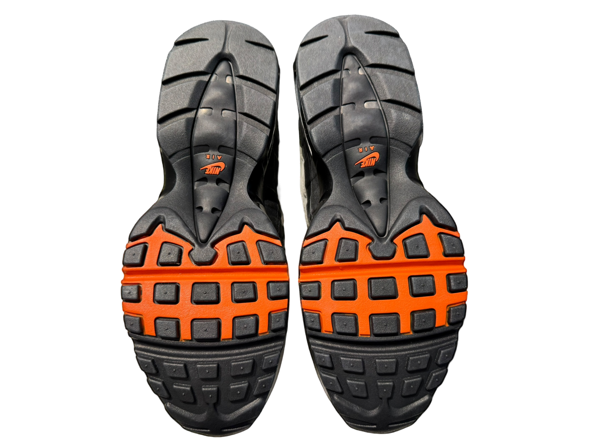 Nike Air Max 95 Gore-Tex Big Bubble Light Bone Campfire Orange