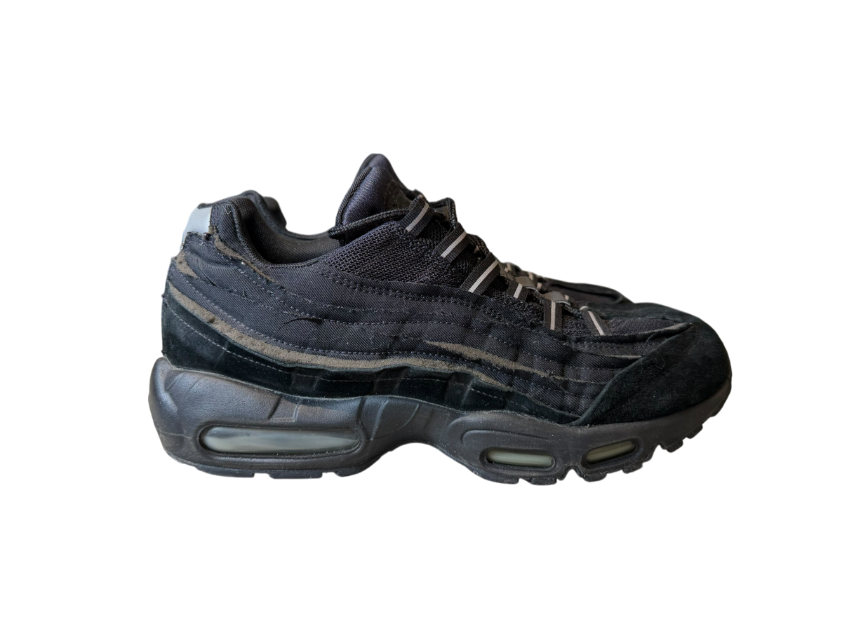 Used Nike Air Max 95 Comme des Garcons Black
