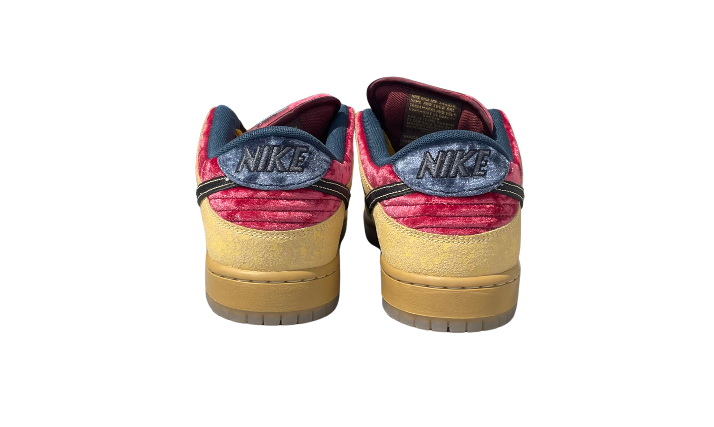 Nike SB Dunk Low City of Cinema Sample - FZ1278-200