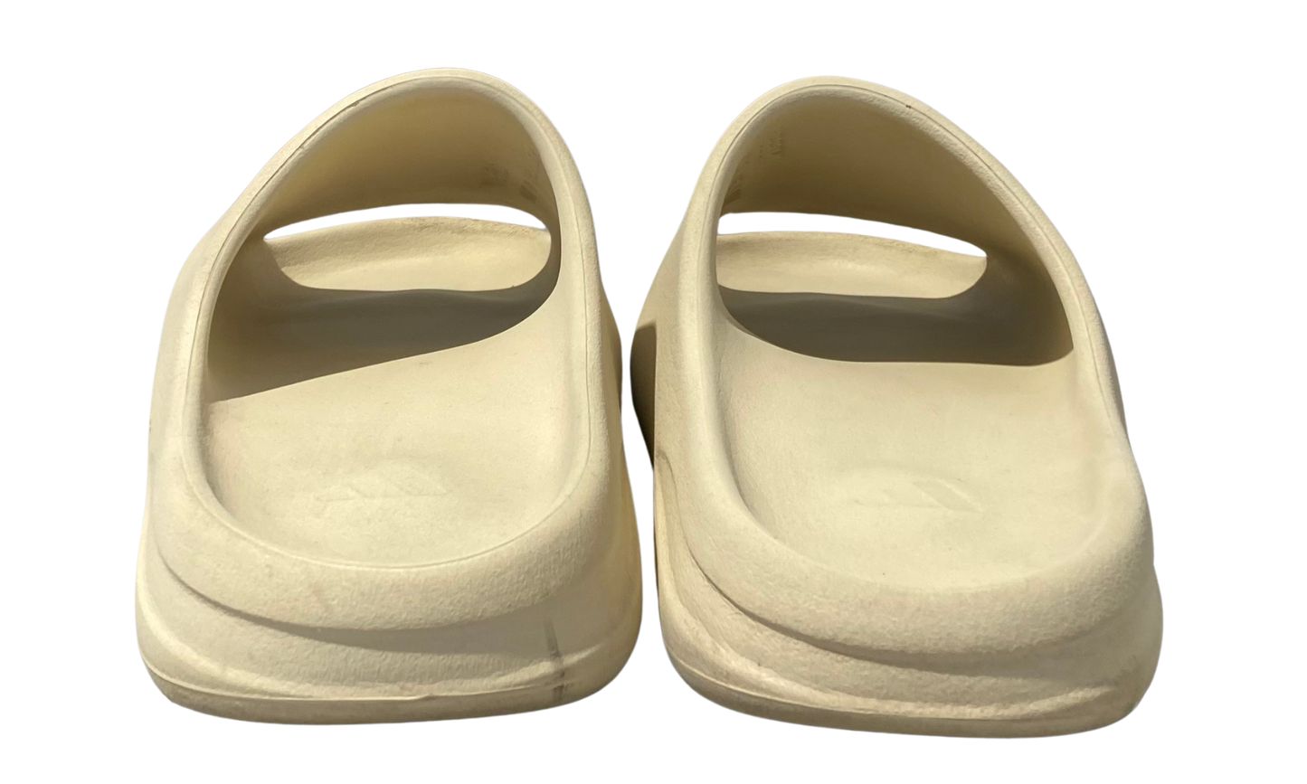 Adidas Used adidas Yeezy Slide Bone (2022/2023 Restock) - FZ5897