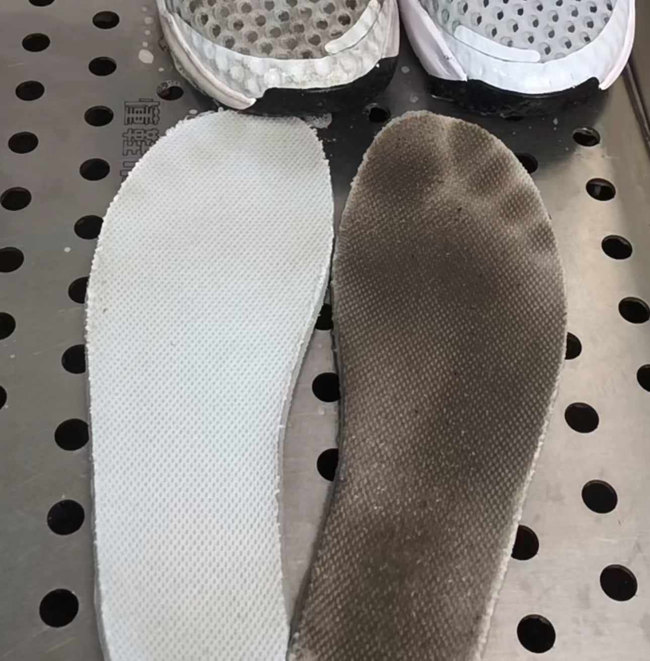 Advanced sneaker cleaning