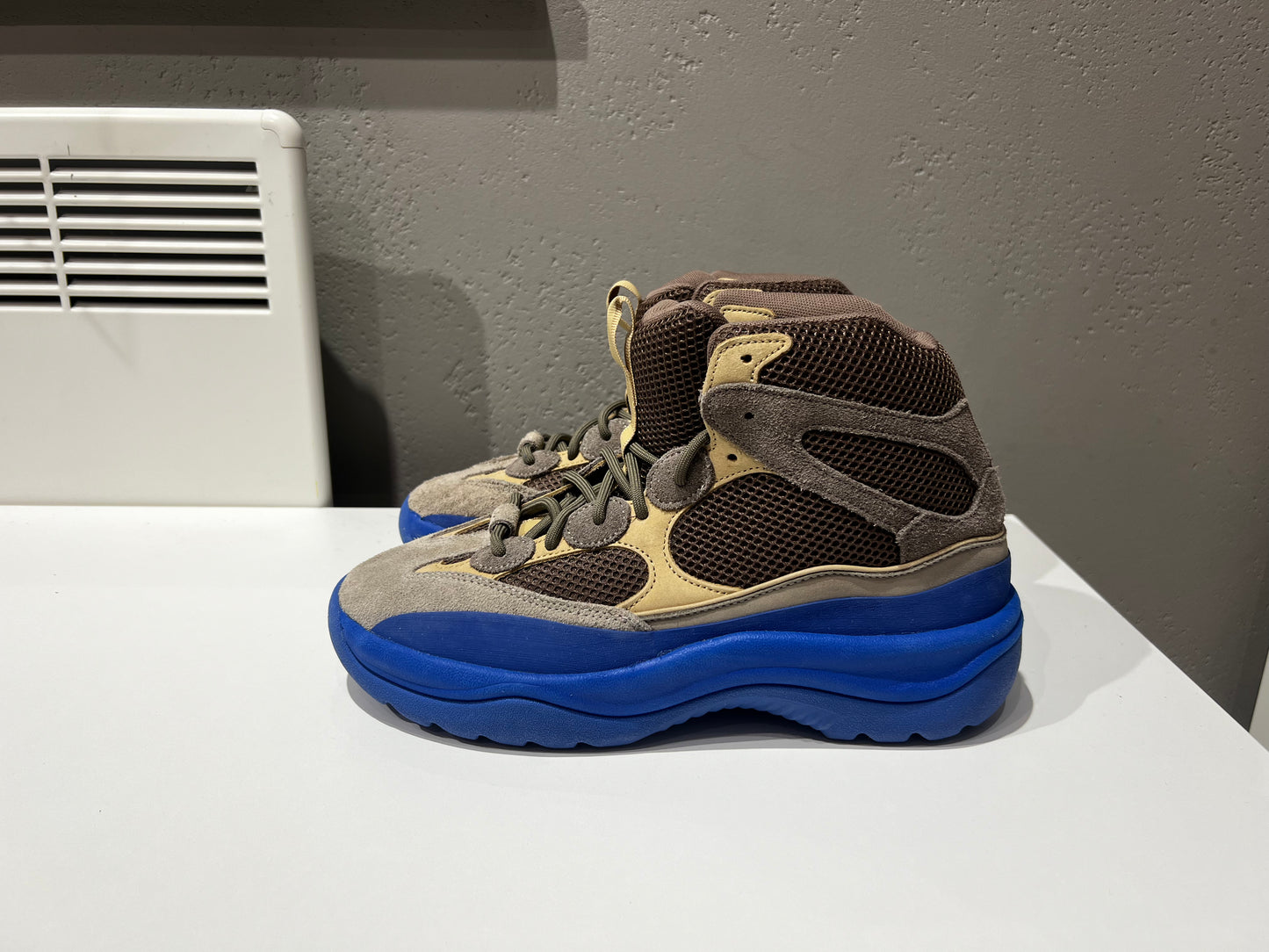 adidas Yeezy Desert Boot Taupe Blue (no box)