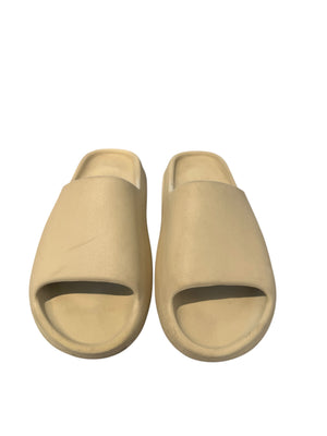 Adidas Used adidas Yeezy Slide Bone (2022/2023 Restock) - FZ5897
