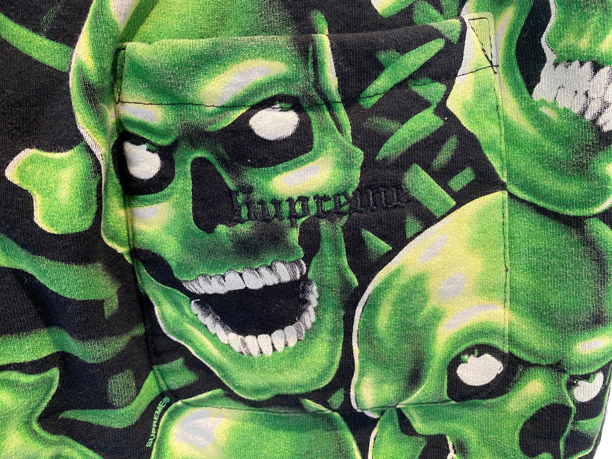 Supreme Used Supreme glowing skull shorts - 529261815