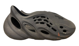 Adidas Used adidas Yeezy Foam RNR Onyx - HP8739