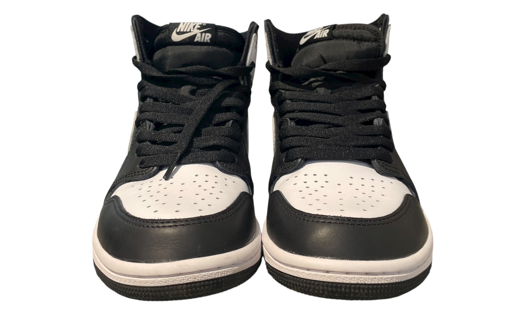 Used Air Jordan 1 Retro High OG Black White