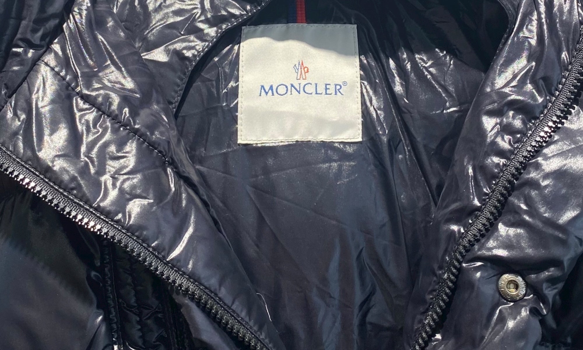 Moncler Used Moncler Rod down jacket navy blue - 1105251351
