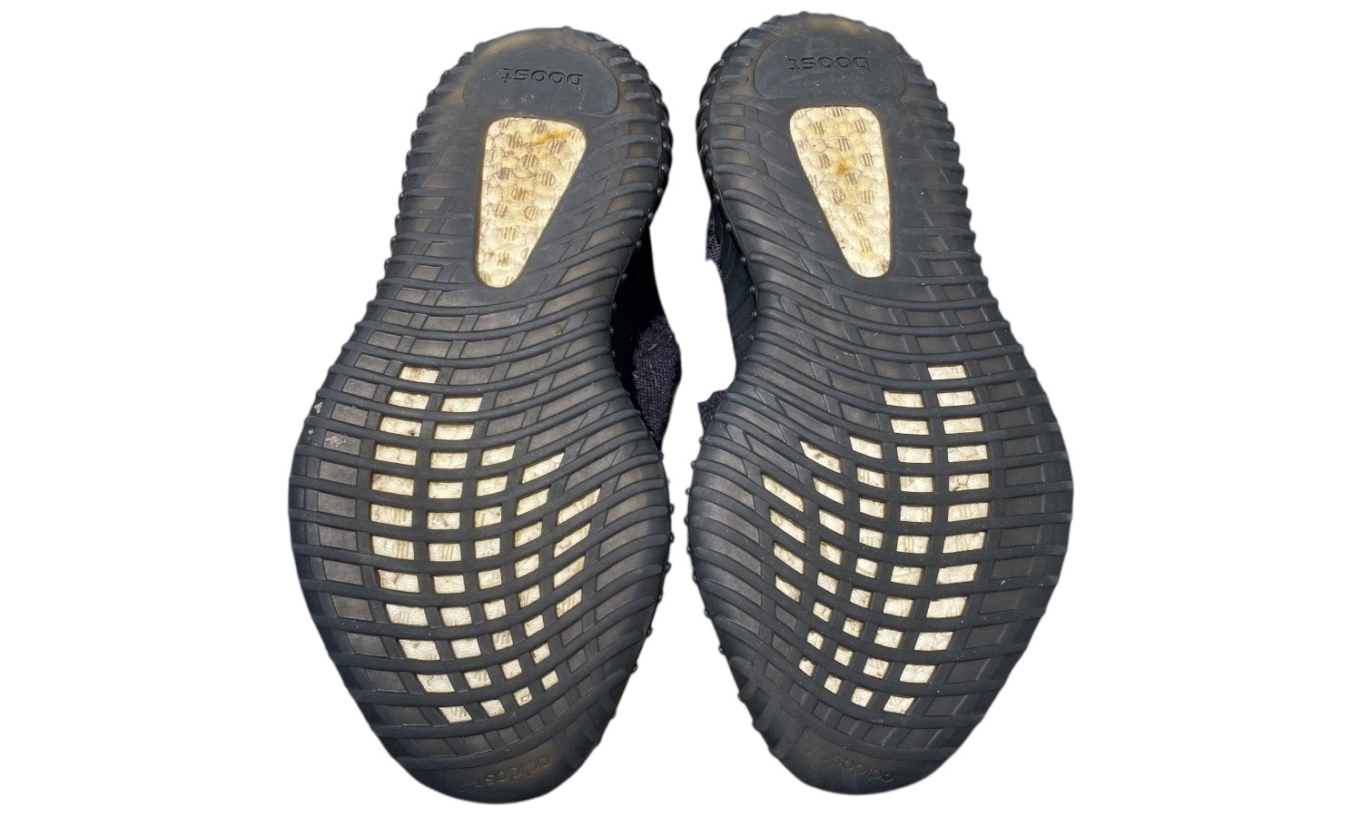 Adidas Used adidas Yeezy Boost 350 V2 Onyx (2022/2023) - HQ4540