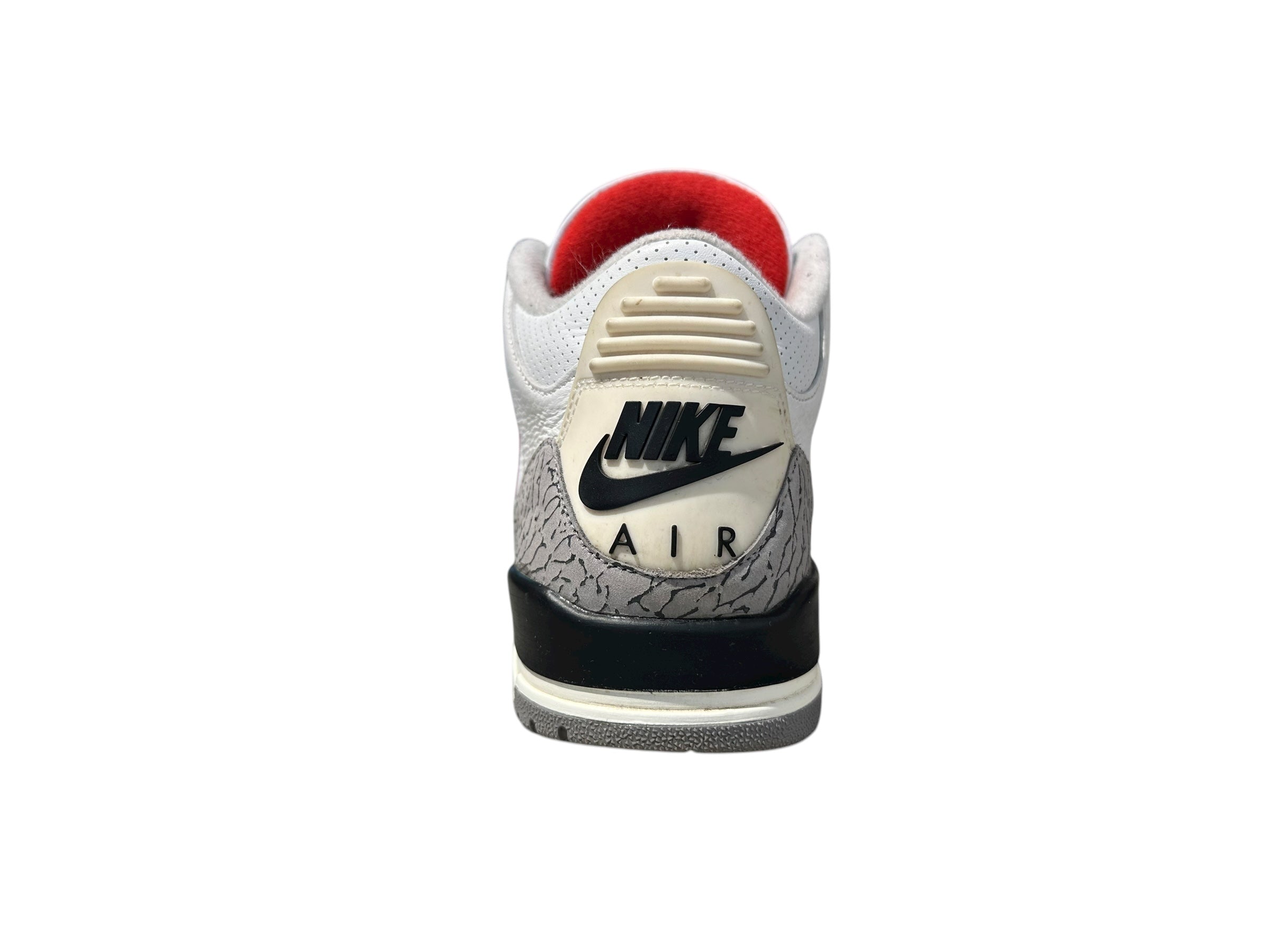 Air Jordan Used Air Jordan 3 Retro White Cement Reimagined - DN3707-100