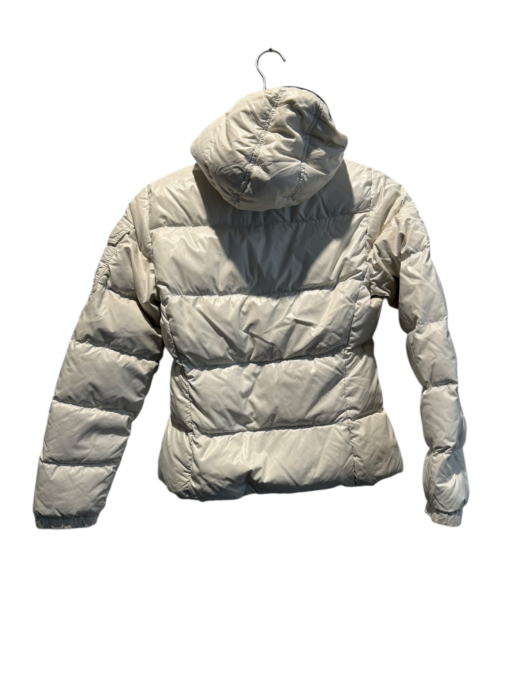 Moncler Used Moncler Women's badia Down Jacket White - 1211251607
