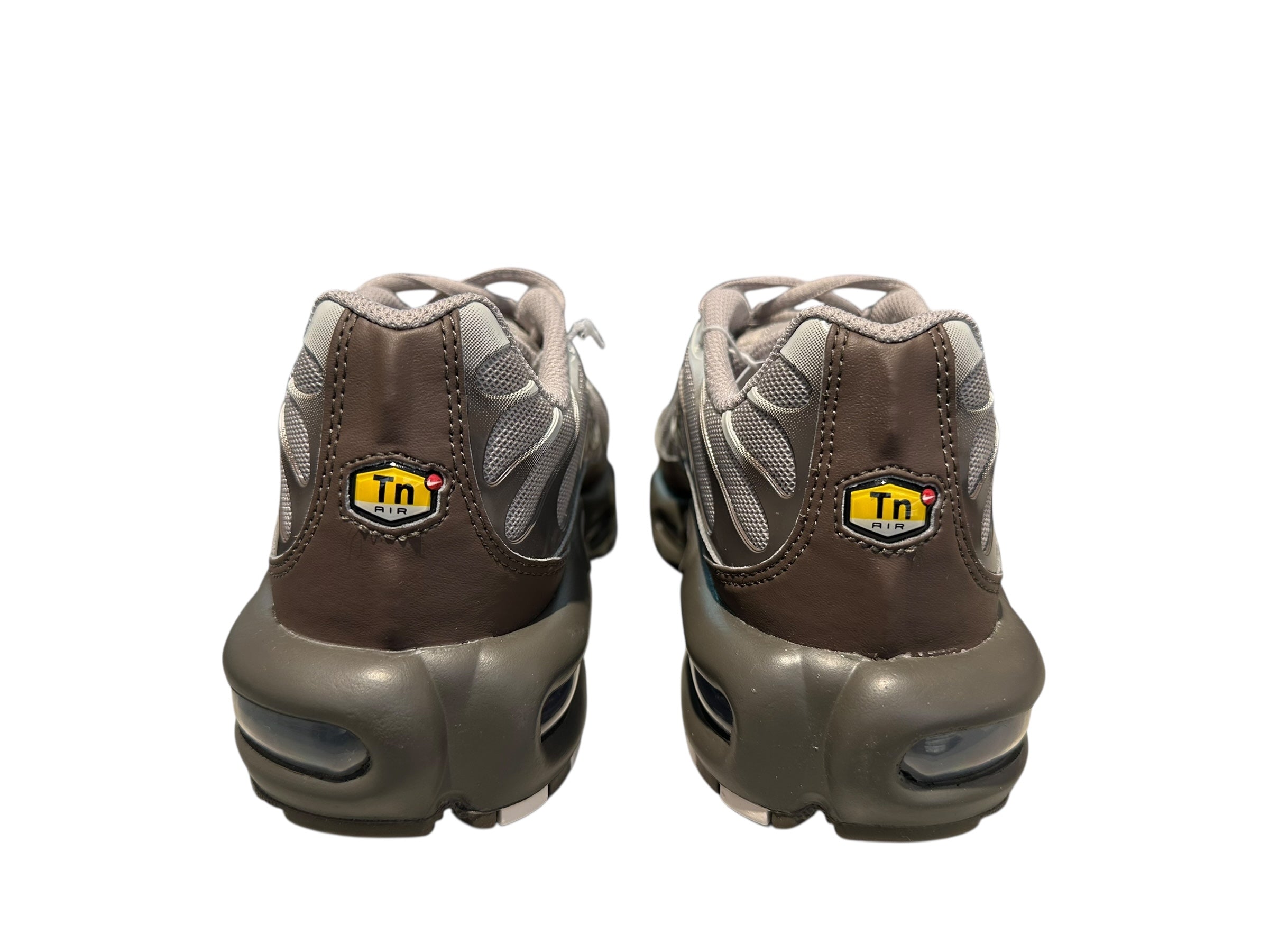 Nike Used Nike Air Max Plus Ironstone - DZ3671-002