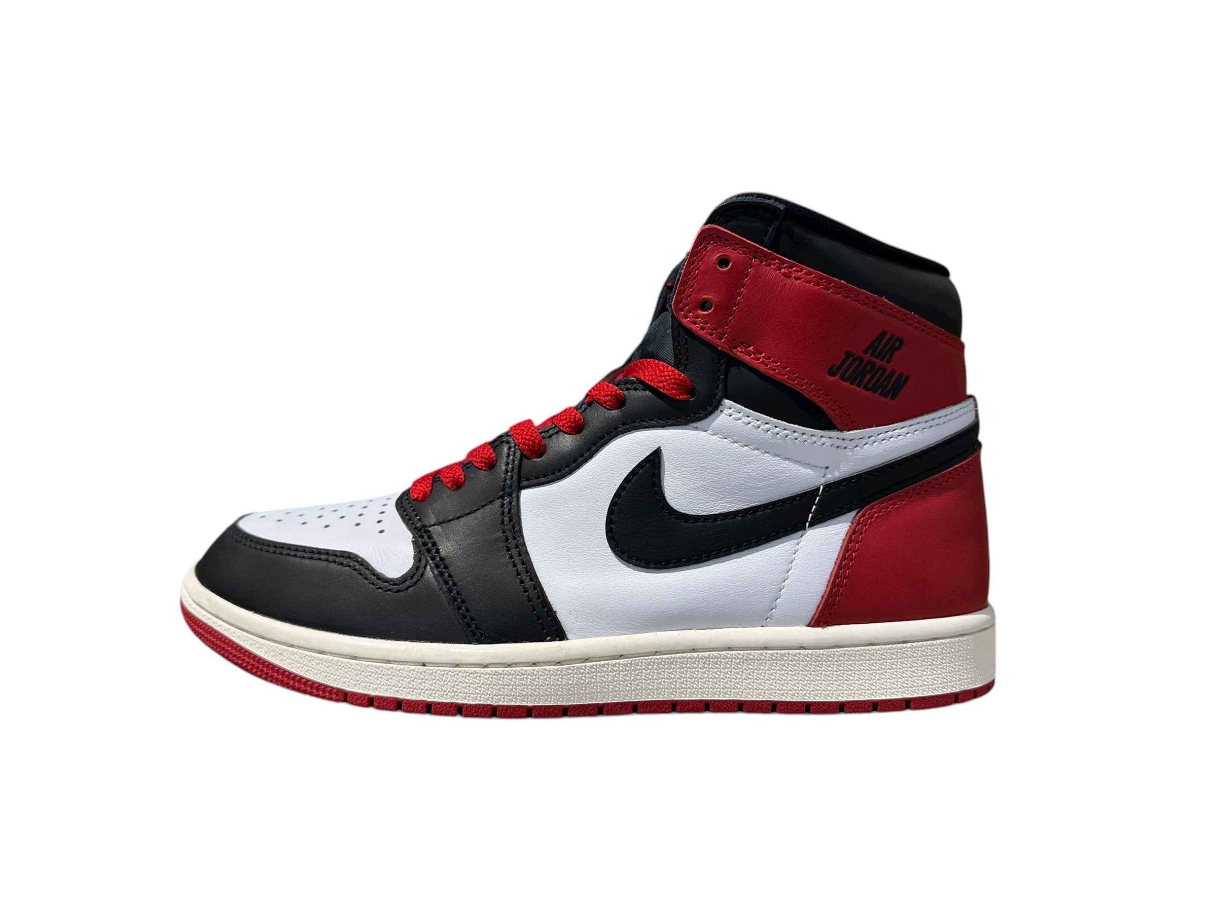 Air Jordan Used Air Jordan 1 Retro High OG Black Toe Reimagined - DZ5485-106
