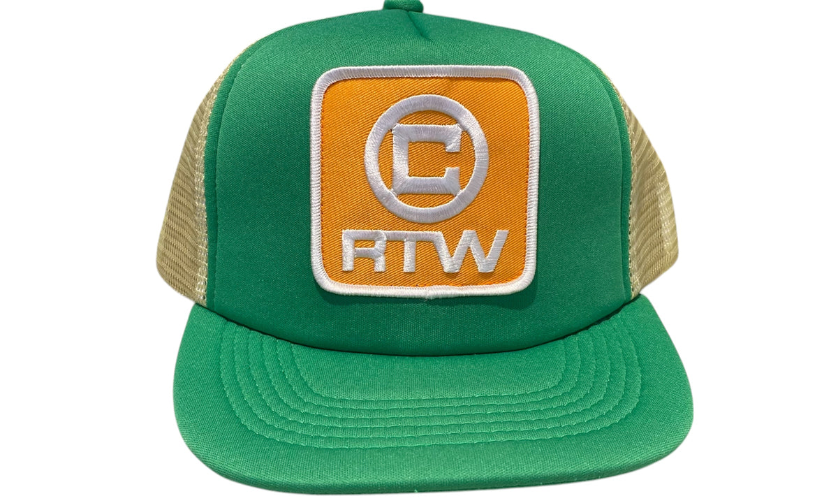 Corteiz Short Peak Trucker Hat in Green Corteiz Trucker Cap Green – CRUIZER main image 2