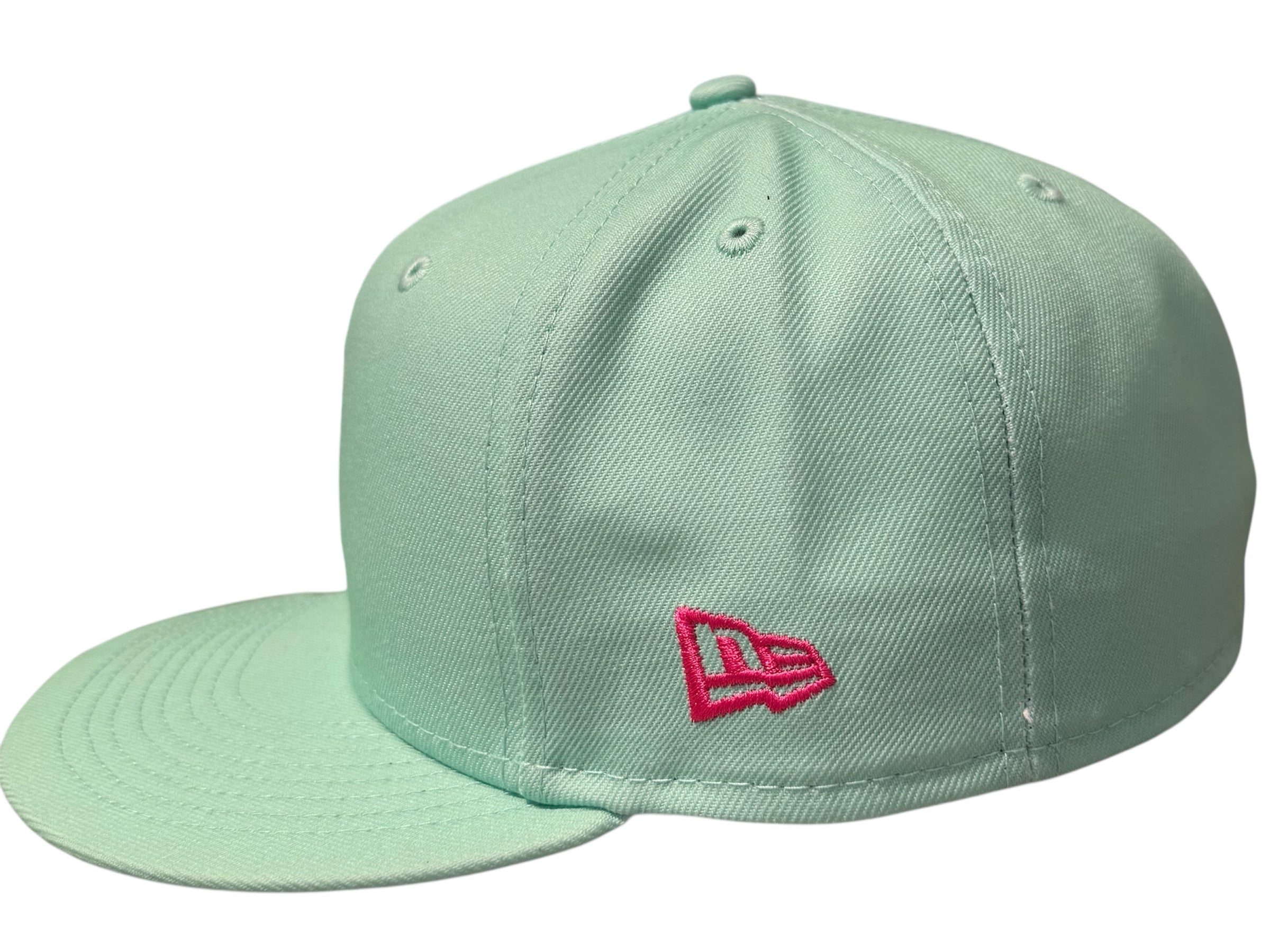 New Era Used San Diego Padres fitted hat white green 7 1/2 - 602251228