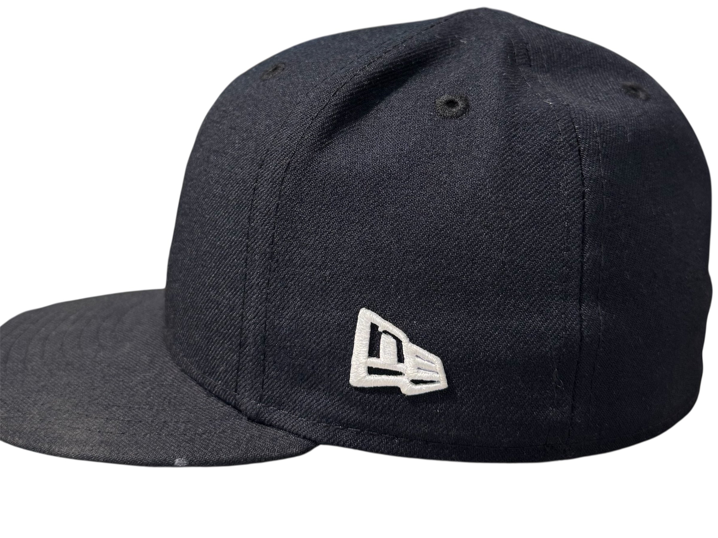 New Era Used New York Yankees fitted hat Navy 6 3/8 - 602251228