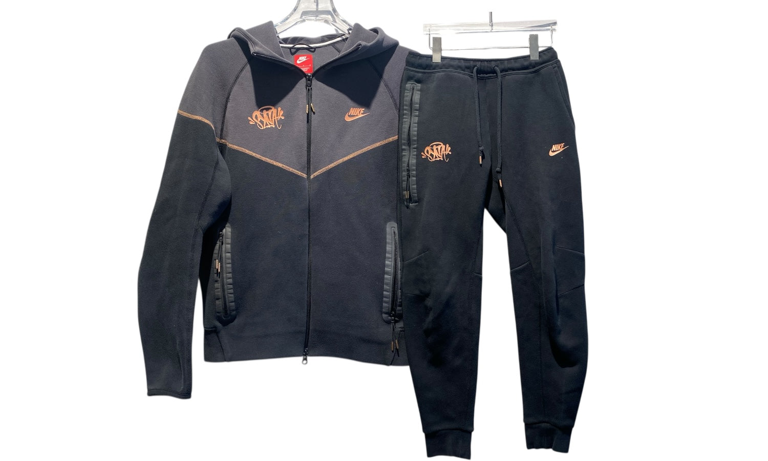 Nike Used Nike Sportswear x Central Cee Syna World Tech Fleece Hoodie & Joggers Set Black/Metallic Red Bronze - HQ3749-010/HQ3748-010