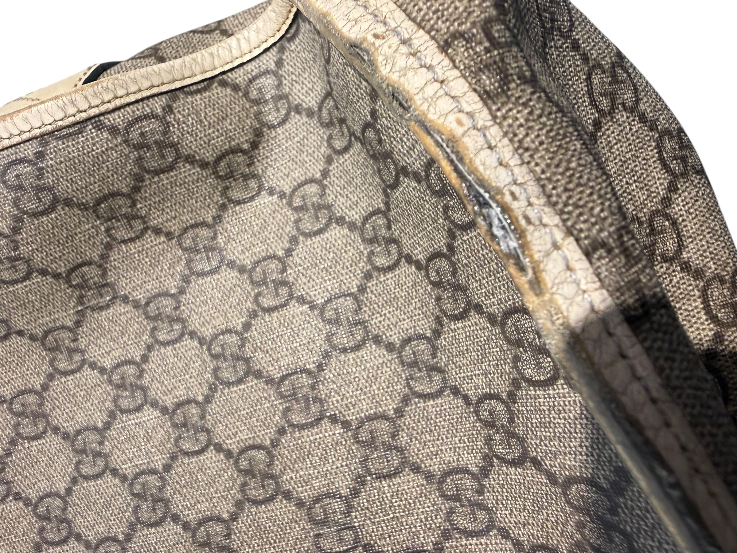 nike Used Gucci Vintage Monogram Messenger Bag - test