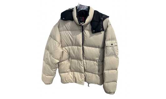 Moncler Used Moncler Bazille White Jacket - 111251444