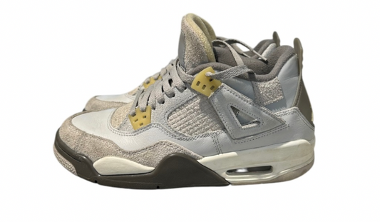 Used Jordan 4 Retro SE Craft Photon Dust